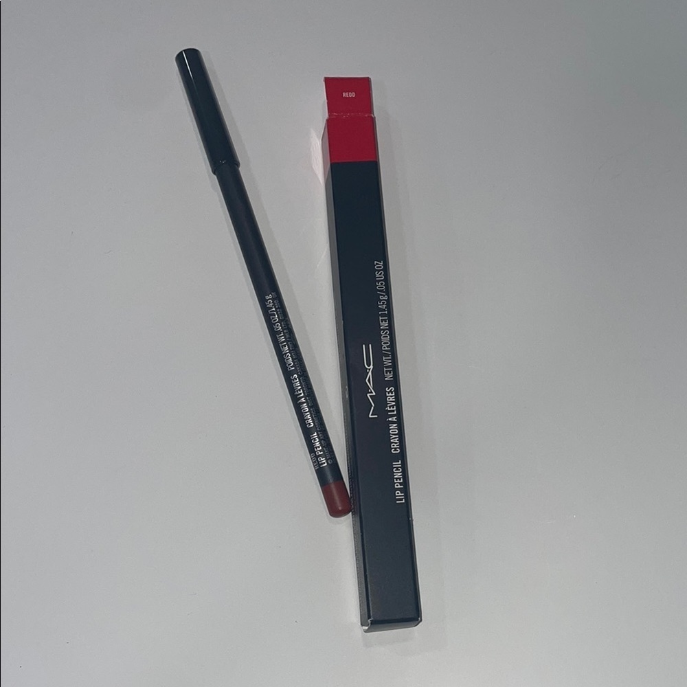 MAC Cosmetics Lip Pencil - Red
